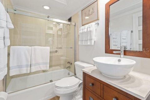 Condo in Longboat Key, Florida, 2 bedrooms  № 1853826 - photo 22