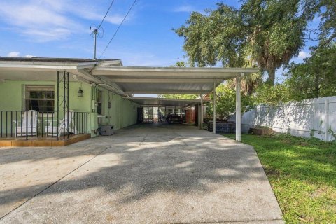 Casa en venta en Tampa, Florida, 4 dormitorios, 260.68 m2 № 2386625 - foto 7