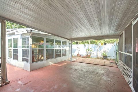 Casa en venta en Tampa, Florida, 4 dormitorios, 260.68 m2 № 2386625 - foto 29