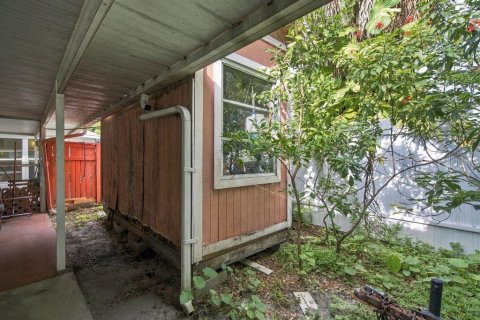 Casa en venta en Tampa, Florida, 4 dormitorios, 260.68 m2 № 2386625 - foto 28