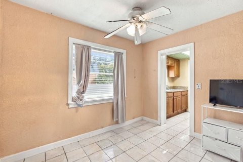 Casa en venta en Tampa, Florida, 4 dormitorios, 260.68 m2 № 2386625 - foto 22