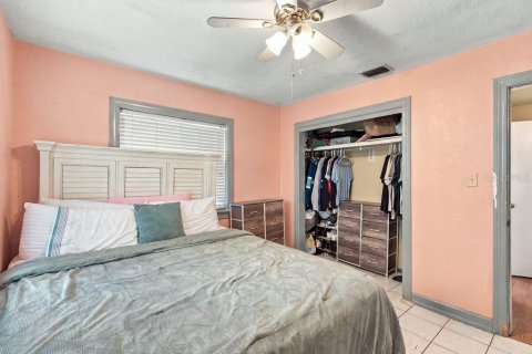 Casa en venta en Tampa, Florida, 4 dormitorios, 260.68 m2 № 2386625 - foto 25