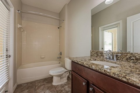 Villa ou maison à louer à Ruskin, Floride: 3 chambres, 156.91 m2 № 2114184 - photo 14
