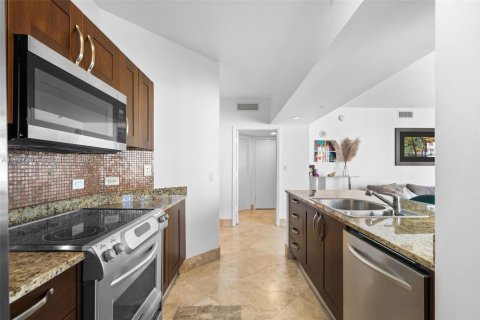 Купить кондоминиум в Авентура, Флорида 2 спальни, 121.89м2, № 1987976 - фото 8