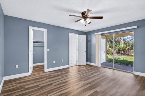 Villa ou maison à louer à New Port Richey, Floride: 2 chambres, 93.65 m2 № 2429414 - photo 22