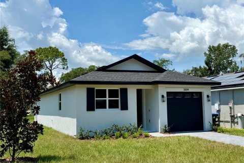 Casa en Apopka, Florida 4 dormitorios, 128.76 m2 № 2302631