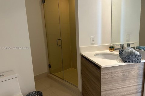 Снять в аренду кондоминиум в Майами, Флорида 2 спальни, 90.3м2, № 2005938 - фото 17