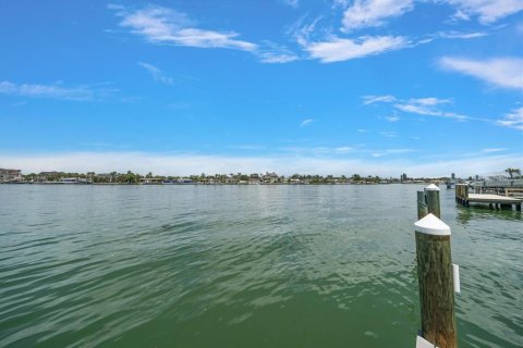 Land in Treasure Island, Florida № 2223157 - photo 20
