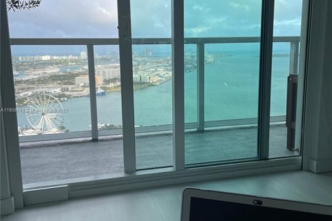 Снять в аренду кондоминиум в Майами, Флорида 1 спальня, 58.71м2, № 1964287 - фото 7