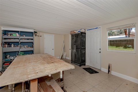 House in Dania Beach, Florida 3 bedrooms № 1582699 - photo 20