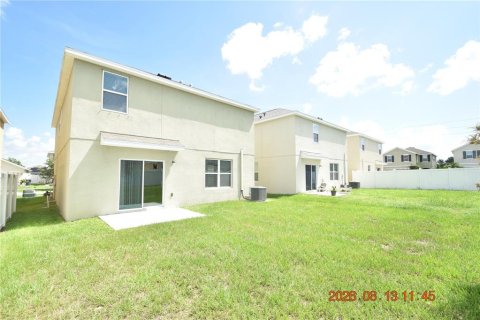House in Sun City Center, Florida 4 bedrooms, 193.05 sq.m. № 2306231 - photo 5
