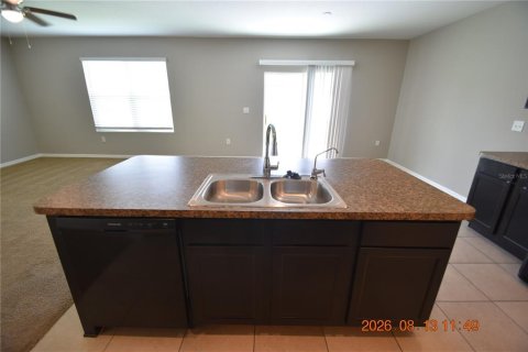 House in Sun City Center, Florida 4 bedrooms, 193.05 sq.m. № 2306231 - photo 26