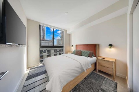 Condominio en venta en Miami, Florida, 2 dormitorios № 2000259 - foto 15