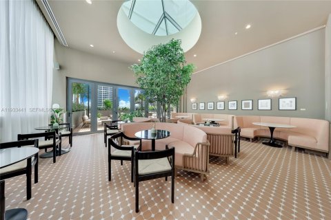 Condominio en venta en Miami, Florida, 2 dormitorios № 2000259 - foto 25