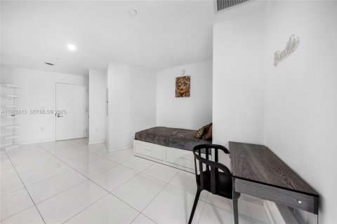 Купить кондоминиум в Майами, Флорида 1 спальня, 94.57м2, № 1987351 - фото 9