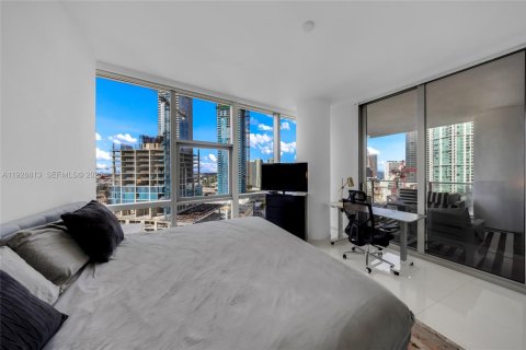 Купить кондоминиум в Майами, Флорида 1 спальня, 94.57м2, № 1987351 - фото 19