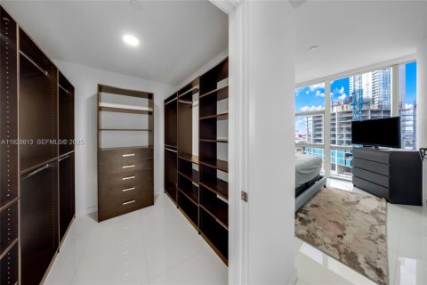 Купить кондоминиум в Майами, Флорида 1 спальня, 94.57м2, № 1987351 - фото 21