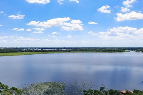 House in Sebring, Florida 4 bedrooms, 188.59 sq.m. № 1746070 - photo 6