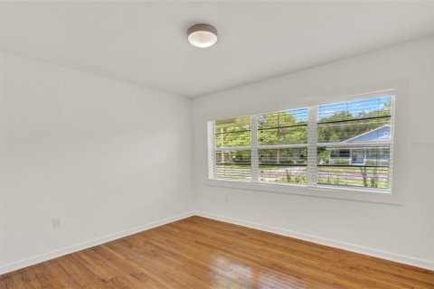 Villa ou maison à louer à Orlando, Floride: 3 chambres, 134.06 m2 № 2157125 - photo 9