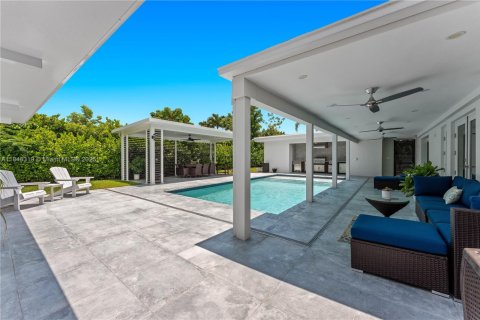 House in Palmetto Bay, Florida 4 bedrooms, 224.08 sq.m. № 1844018 - photo 27