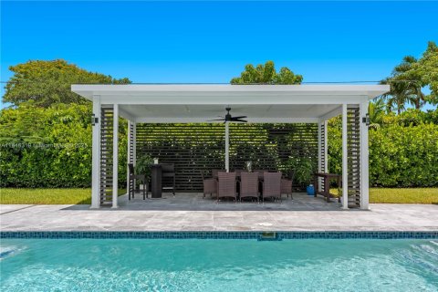 House in Palmetto Bay, Florida 4 bedrooms, 224.08 sq.m. № 1844018 - photo 26
