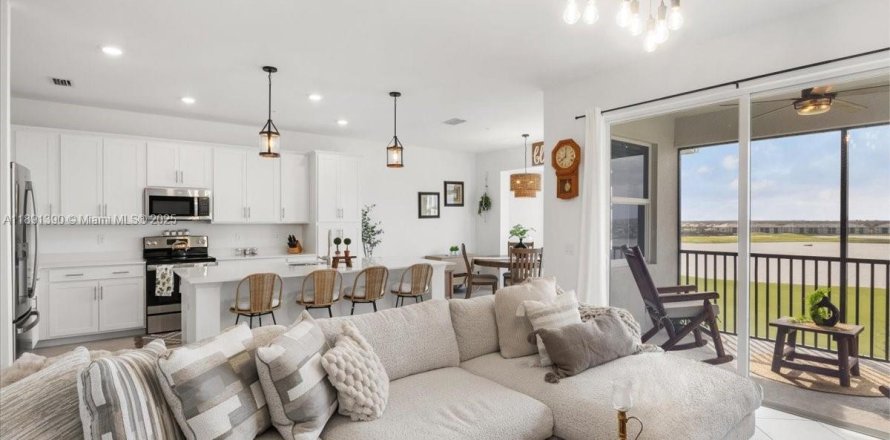 Кондоминиум с 2 спальнями в Аве Марие, Флорида № 1944682