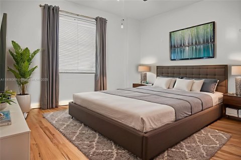 House in Miami Gardens, Florida 1 bedroom, 241.82 sq.m. № 2019223 - photo 3