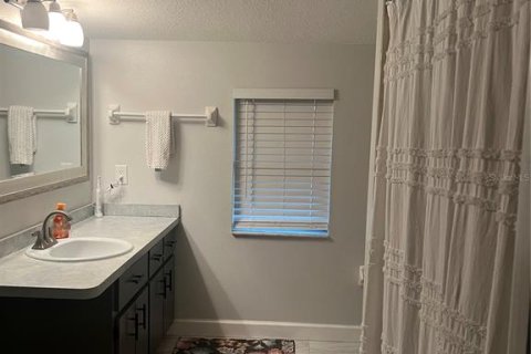 House in Port Charlotte, Florida 3 bedrooms, 138.98 sq.m. № 1911426 - photo 19