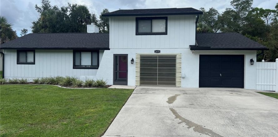 Casa en Port Charlotte, Florida 3 dormitorios, 138.98 m2 № 1911426