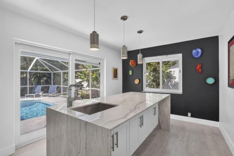 House in Fort Lauderdale, Florida 3 bedrooms, 171.87 sq.m. № 2378802 - photo 13