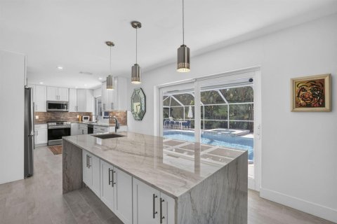 House in Fort Lauderdale, Florida 3 bedrooms, 171.87 sq.m. № 2378802 - photo 14