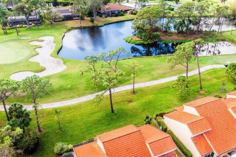 Touwnhouse à louer à Sarasota, Floride: 3 chambres, 142.6 m2 № 2098210 - photo 5