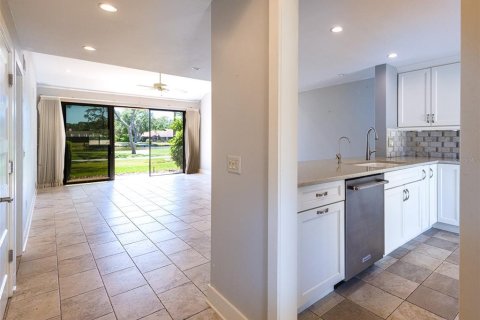 Touwnhouse à louer à Sarasota, Floride: 3 chambres, 142.6 m2 № 2098210 - photo 19