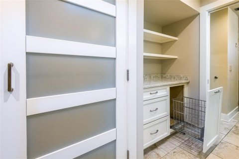 Touwnhouse à louer à Sarasota, Floride: 3 chambres, 142.6 m2 № 2098210 - photo 15