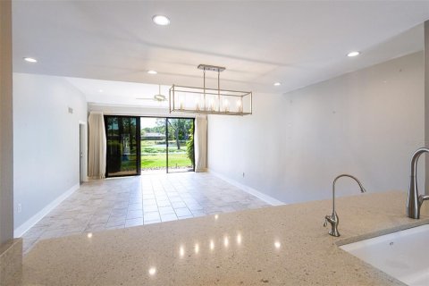 Touwnhouse à louer à Sarasota, Floride: 3 chambres, 142.6 m2 № 2098210 - photo 26