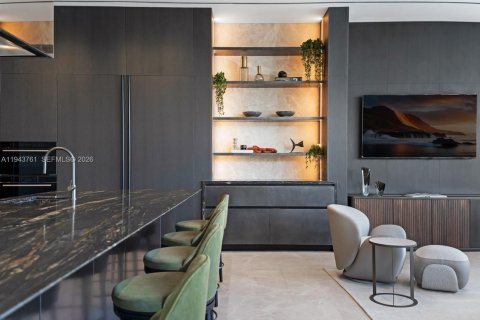 Casa en venta en Miami Beach, Florida, 6 dormitorios, 779.73 m2 № 2002505 - foto 10