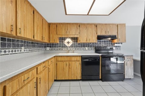 Adosado en venta en Fern Park, Florida, 3 dormitorios, 166.57 m2 № 2216093 - foto 10