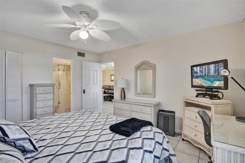 Condominio en venta en Pompano Beach, Florida, 2 dormitorios, 80.27 m2 № 2187613 - foto 12