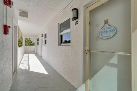 Condominio en venta en Pompano Beach, Florida, 2 dormitorios, 80.27 m2 № 2187613 - foto 24