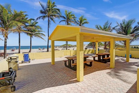 Condominio en venta en Pompano Beach, Florida, 2 dormitorios, 80.27 m2 № 2187613 - foto 28