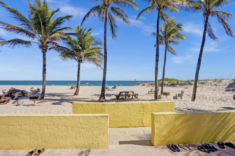 Condominio en venta en Pompano Beach, Florida, 2 dormitorios, 80.27 m2 № 2187613 - foto 29