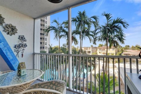 Condominio en venta en Pompano Beach, Florida, 2 dormitorios, 80.27 m2 № 2187613 - foto 21