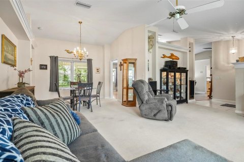 House in Palm Coast, Florida 3 bedrooms, 180.32 sq.m. № 1812918 - photo 21