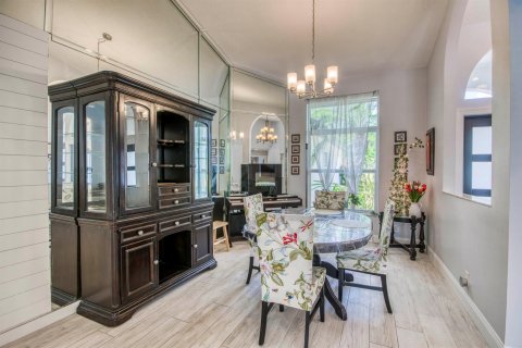 Villa ou maison à vendre à Palm Beach Gardens, Floride: 4 chambres, 252.04 m2 № 2275203 - photo 5