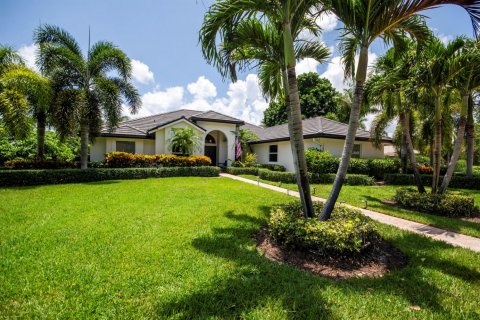 Villa ou maison à vendre à Palm Beach Gardens, Floride: 4 chambres, 252.04 m2 № 2275203 - photo 2