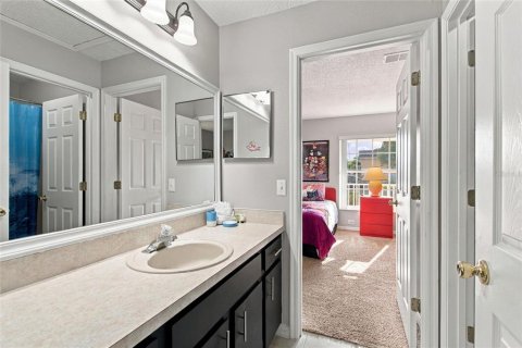 House in Davenport, Florida 4 bedrooms, 155.98 sq.m. № 2393608 - photo 25