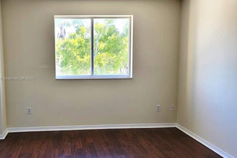 Condo in Davie, Florida, 2 bedrooms  № 1821909 - photo 4