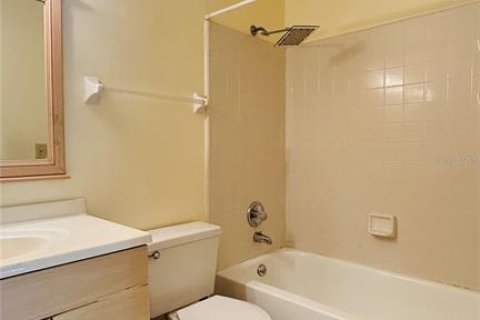 Touwnhouse à louer à Gainesville, Floride: 2 chambres, 104.05 m2 № 2104930 - photo 19