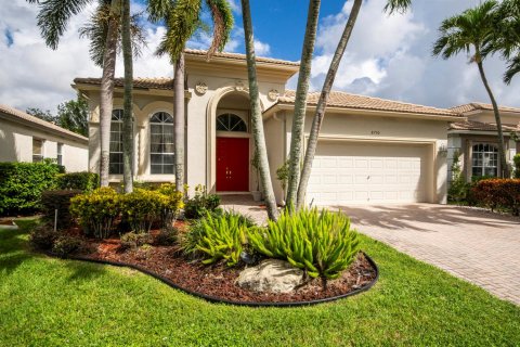 Villa ou maison à vendre à Boynton Beach, Floride: 3 chambres, 194.35 m2 № 2435472 - photo 2