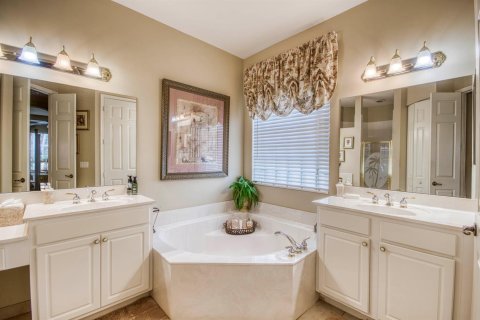 Villa ou maison à vendre à Boynton Beach, Floride: 3 chambres, 194.35 m2 № 2435472 - photo 20